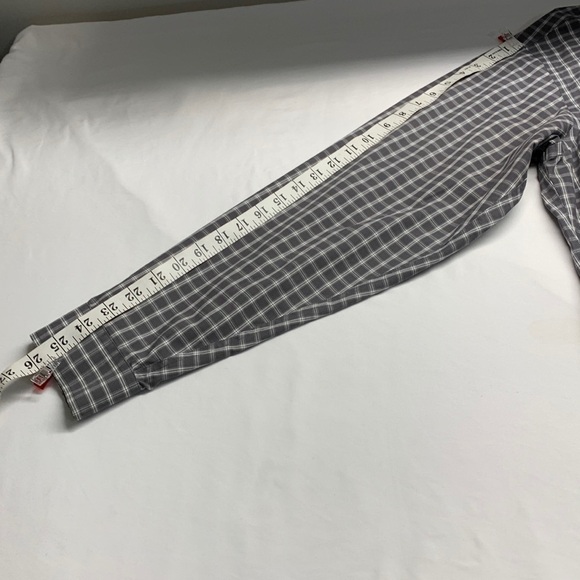 Eddie Bauer Wrinkle Resistant Long Sleeve Button Shirt Grey/White Plaid Large - Picture 10 of 11
